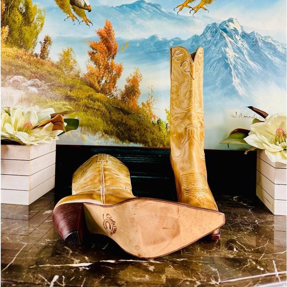 💋 Lucchese Vintage Style Charlie 1 Horse 9.5. Tan Western Cowboy Heel Boots… - Picture 11 of 12